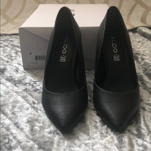 Aldo Waycien Black Heels size 8